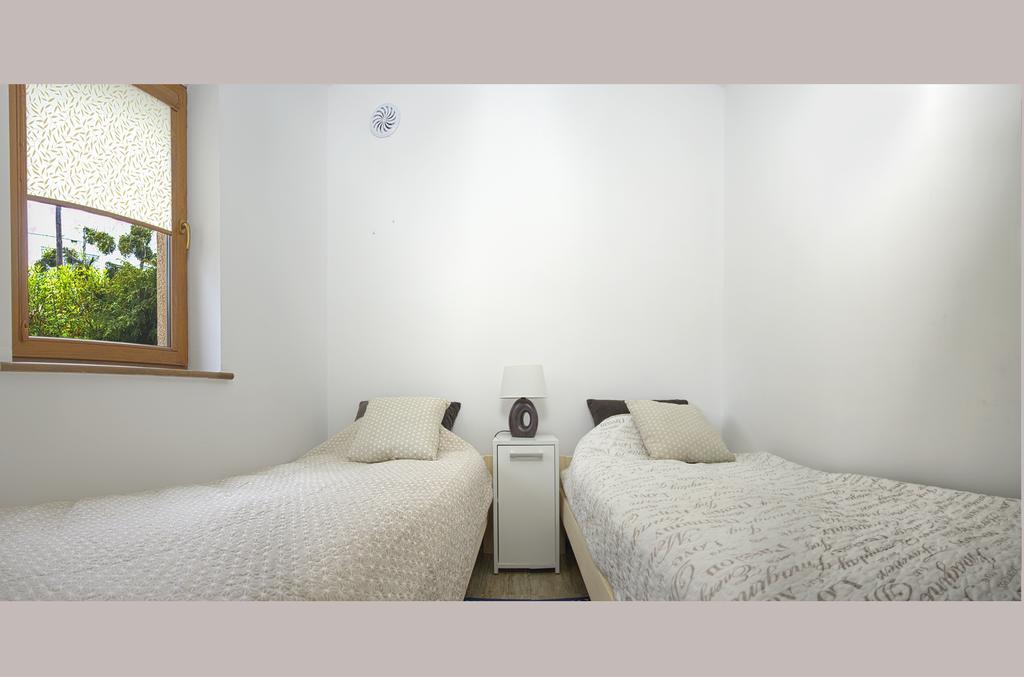 Cozy Apartment With Garden Gdańsk Eksteriør billede